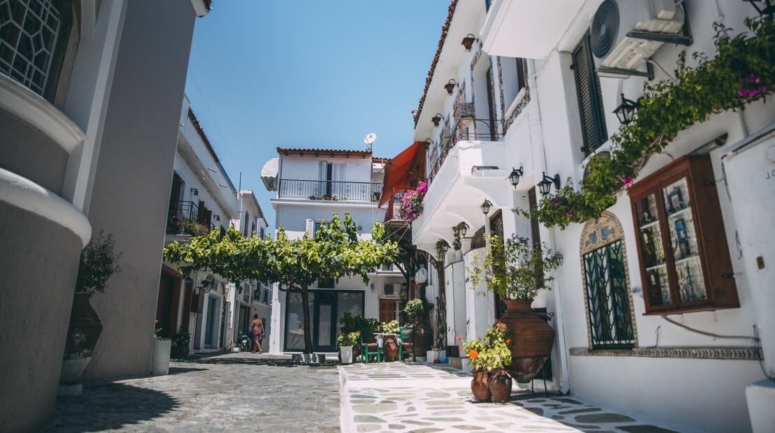 Skiathos_Media Kit_34_Strolling