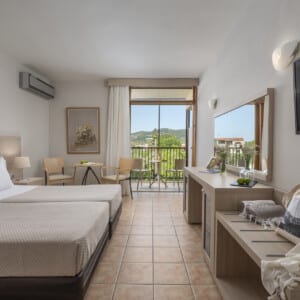 Alkyon Hotel R412 View02
